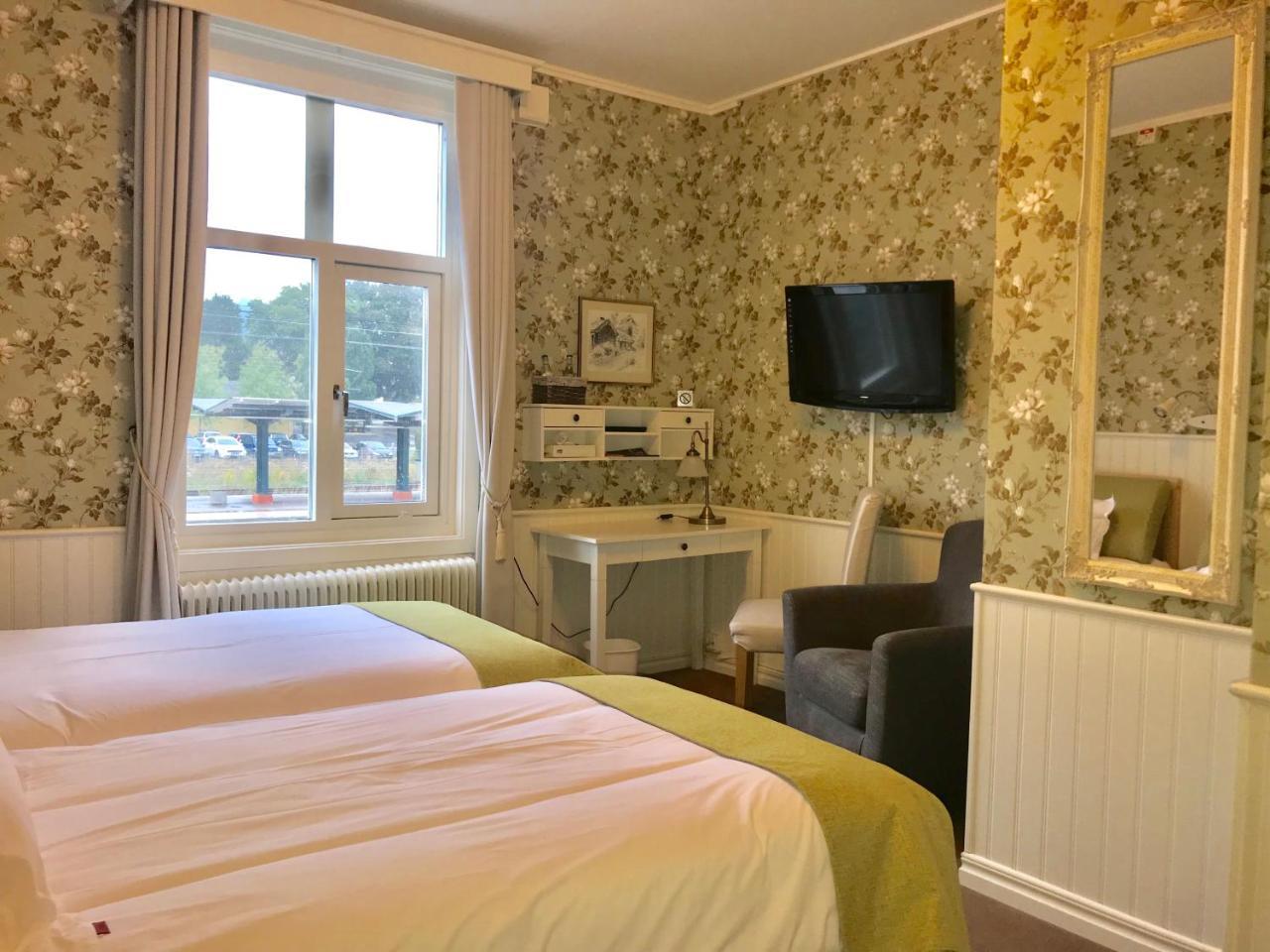 Falköping Hotell Ranten מראה חיצוני תמונה