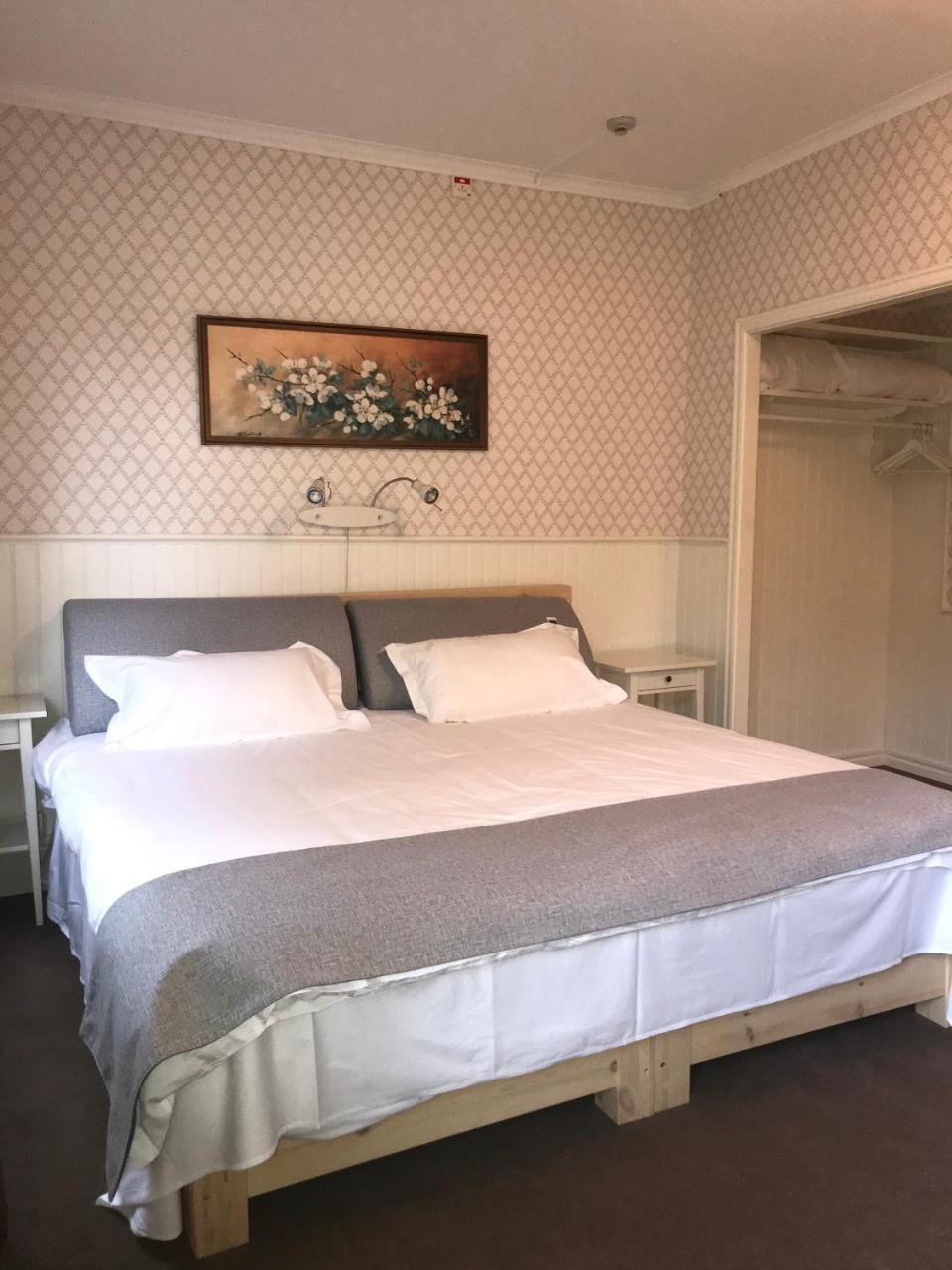 Falköping Hotell Ranten מראה חיצוני תמונה